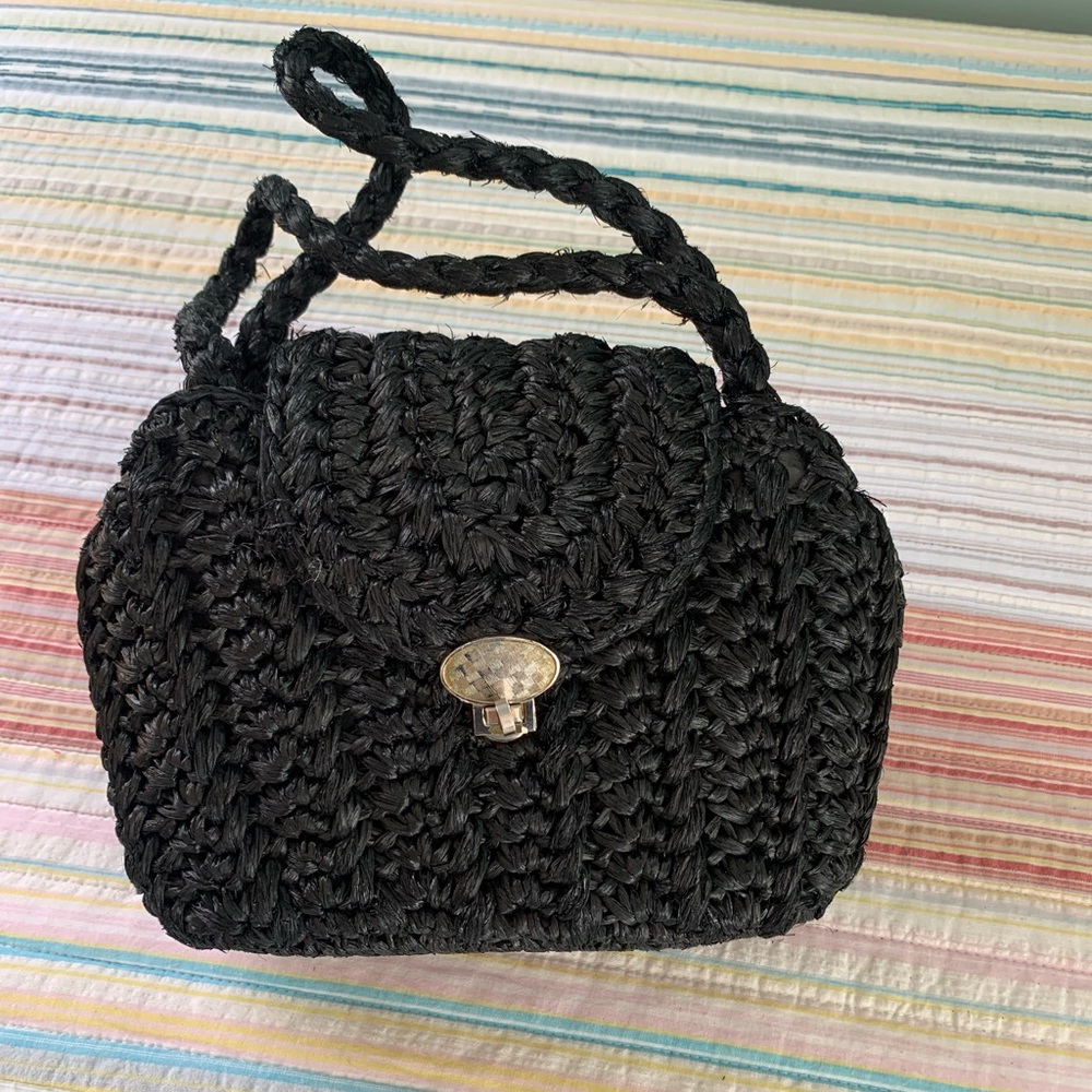 Vintage raffia purse